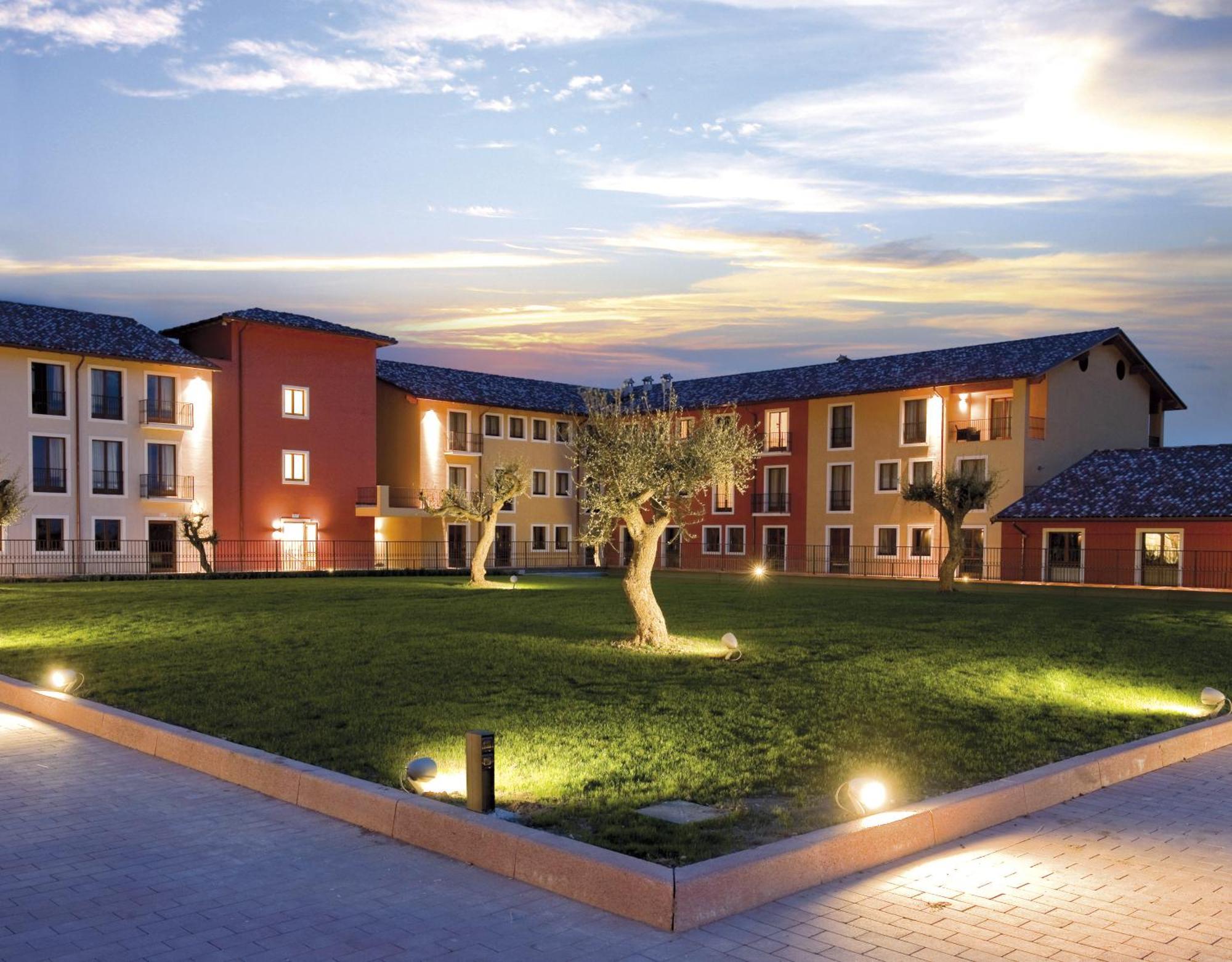 TH Lazise - Hotel Parchi Del Garda Esterno foto