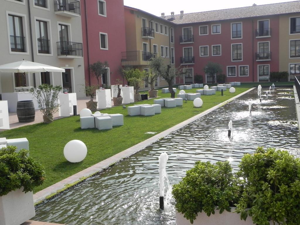 TH Lazise - Hotel Parchi Del Garda Esterno foto
