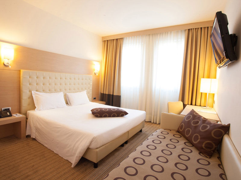 TH Lazise - Hotel Parchi Del Garda Esterno foto
