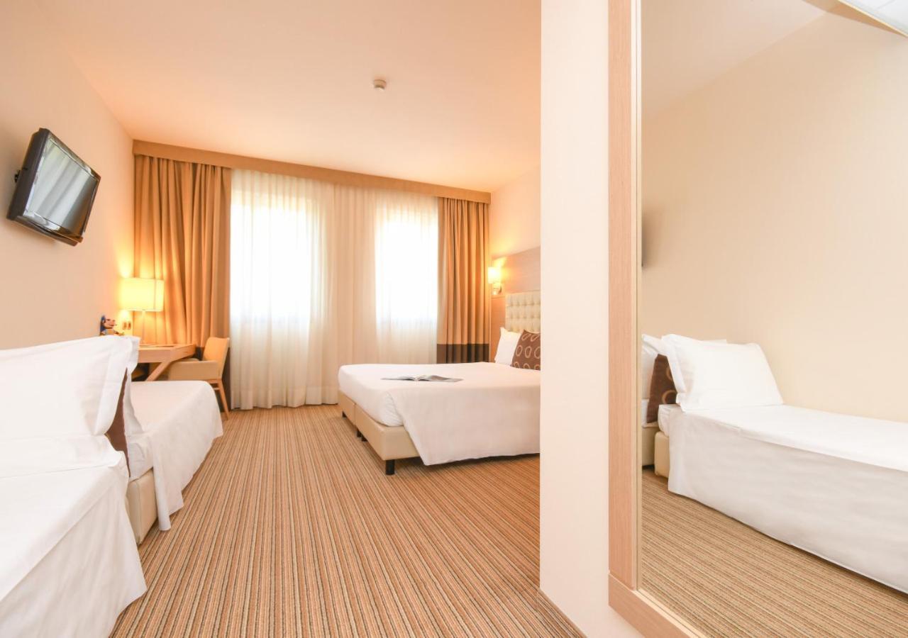 TH Lazise - Hotel Parchi Del Garda Esterno foto