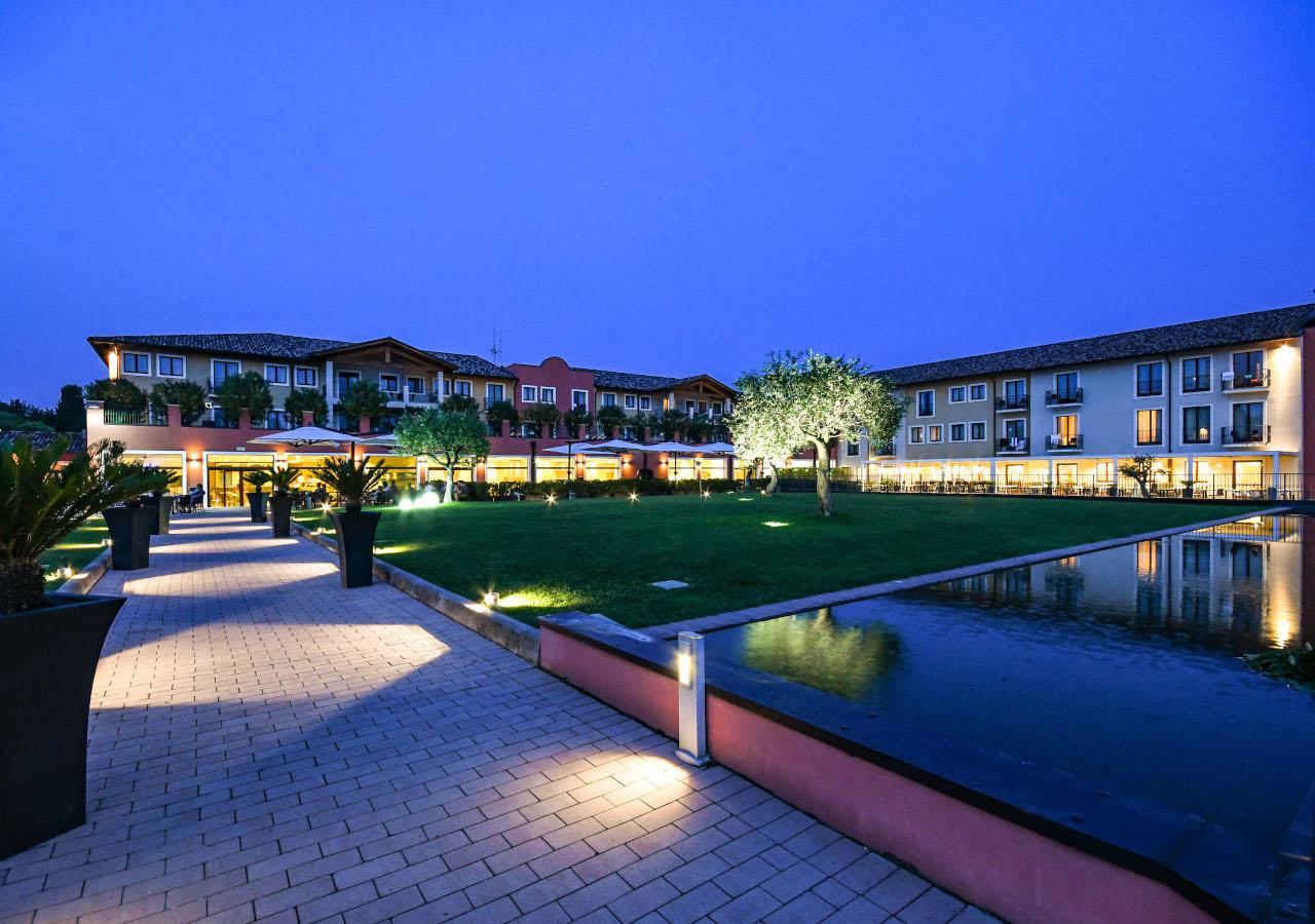 TH Lazise - Hotel Parchi Del Garda Esterno foto
